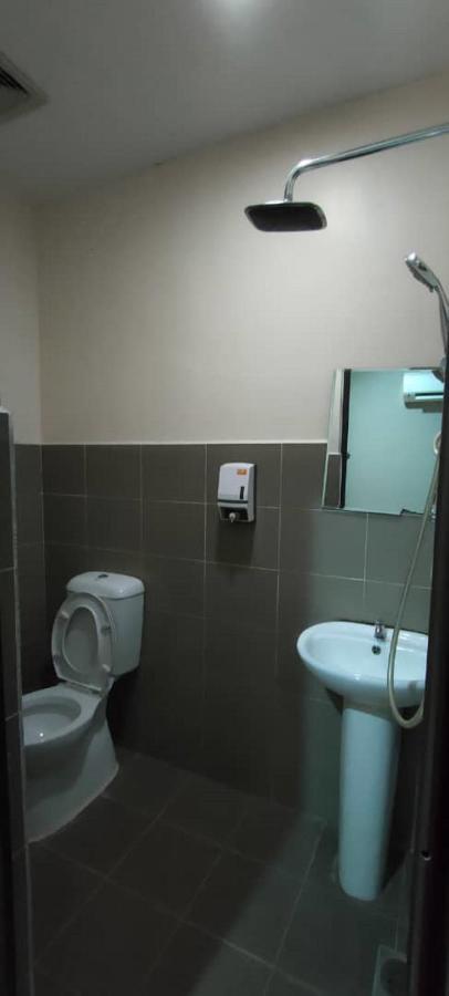 Gorjes Inn KLIA&KLIA2 Sepang Exterior foto